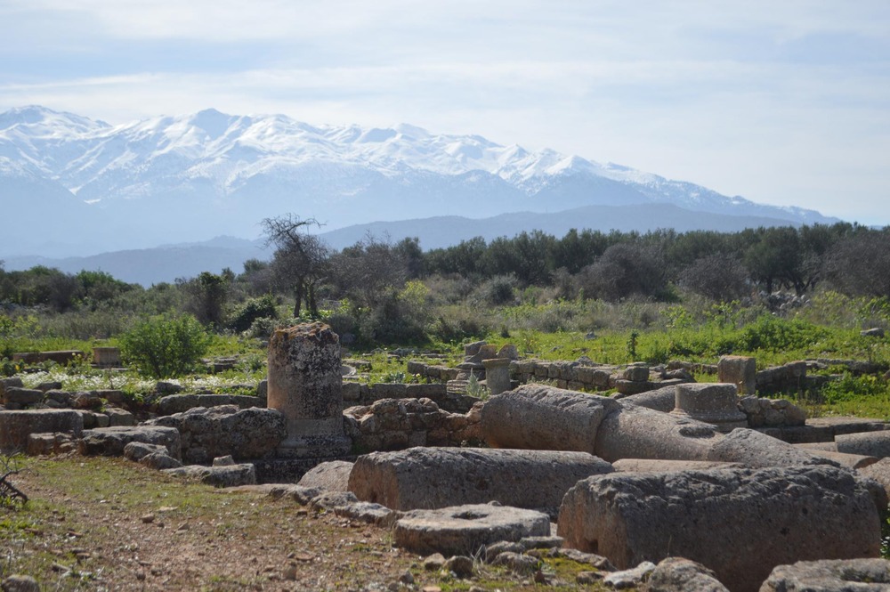Apokoronas landsbyer og de arkeologiske utgravninger i Aptera